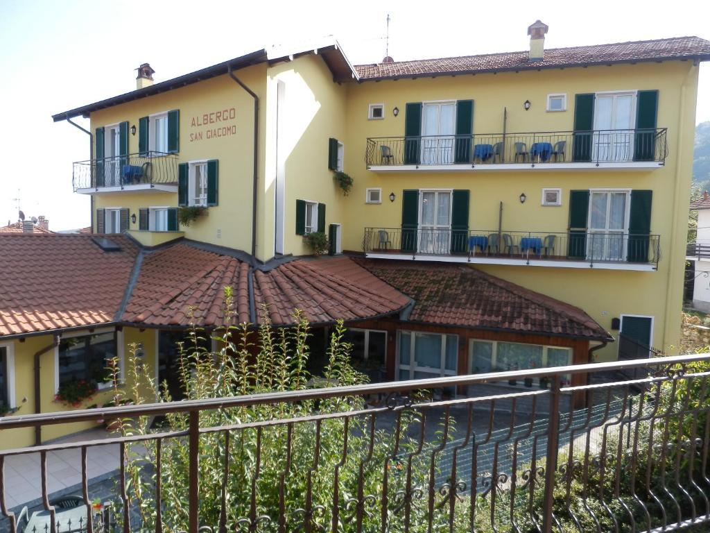 Hotel San Giacomo Lake Maggiore Exterior photo