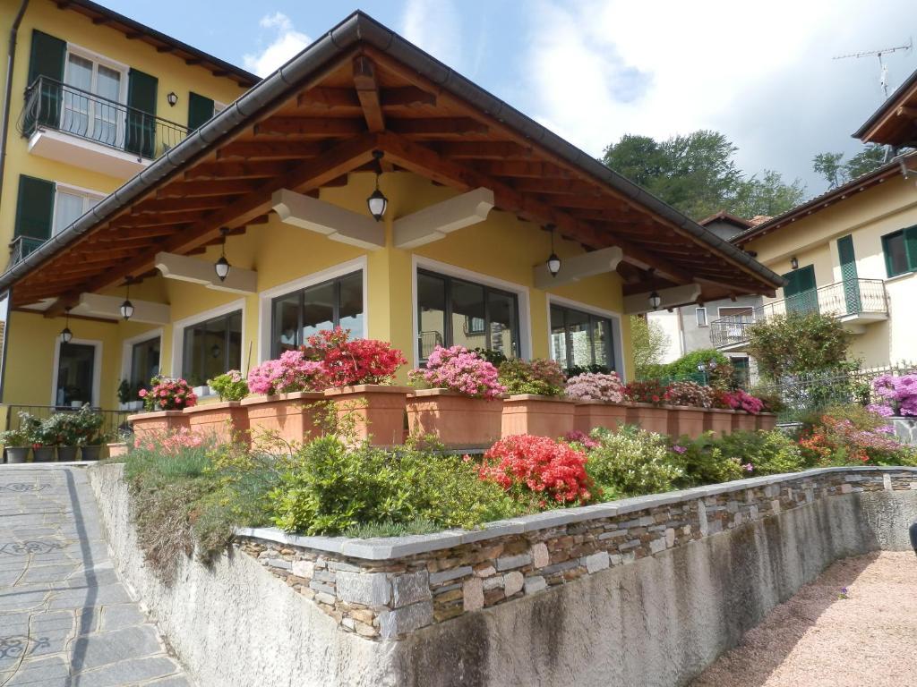 Hotel San Giacomo Lake Maggiore Exterior photo